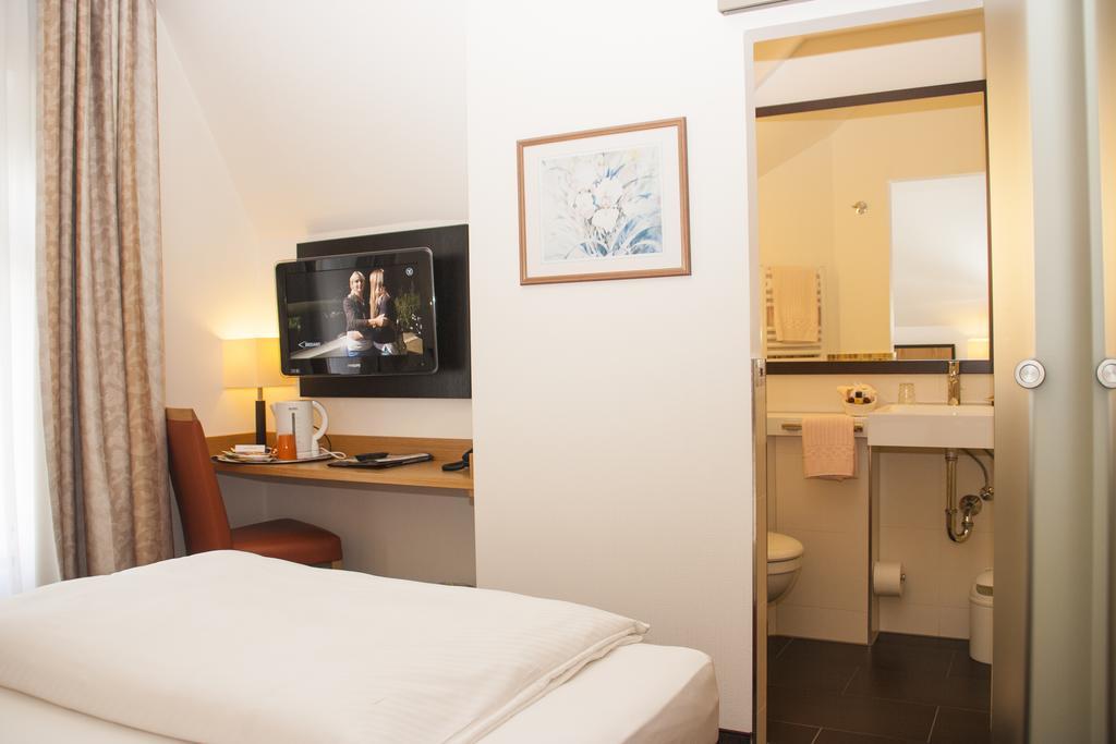 Hotel Haus Berlin Bonn Habitación foto